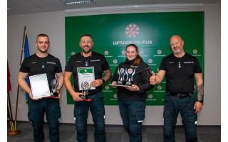 Geriausiais Klaipėdos apskrities pareigūnais išrinkti Kretingos r. PK policininkų komanda