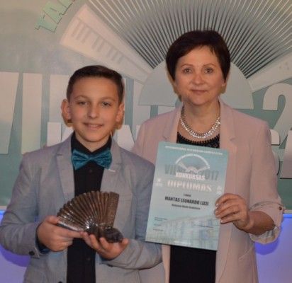 Mantas – konkurso VILNIUS 2017 laureatas.