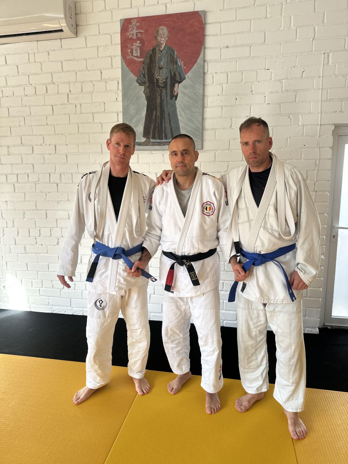 Iš kairės Sigitas Varinauskas, treneris Giedrius Karavackas ir Marius Staponkus