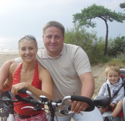 Iš kairės: Palangos mero Šarūno Vaitkaus žmona Vilma ir sūnelis Domantas.