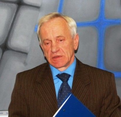 Komunalininkai kibo į pavasario darbus minėdami sezoną