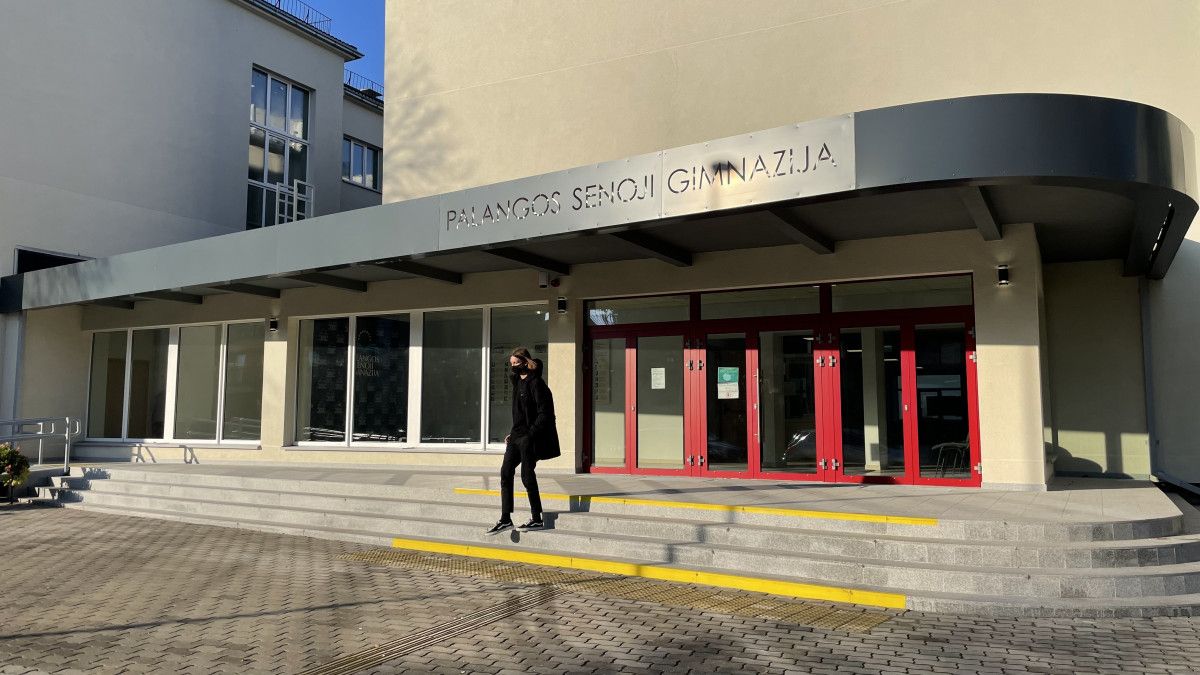 Leonas Šidlauskas: „Palangos senoji gimnazija dabar – išskirtinė šalyje ir dėl mokymosi aplinkos“ (FOTO GALERIJA)