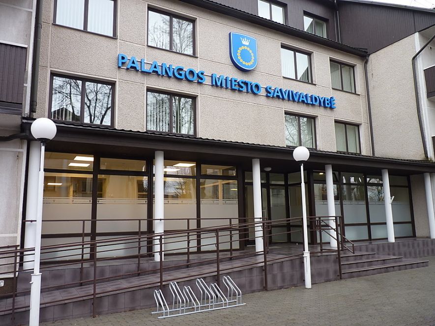 Palangos savivaldybės administracijoje neturintiems galimybių paso bus galima tik tuoktis, gauti baudą ir dar vos kelias paslaugas