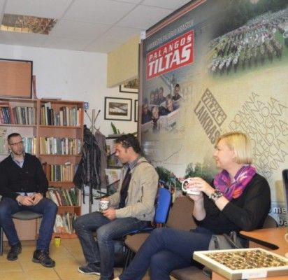 Redakcijos kavarytyje – apie vasarą be kelnių, valiutų keitimo bėdas ir J. Basanavičiaus gatvę