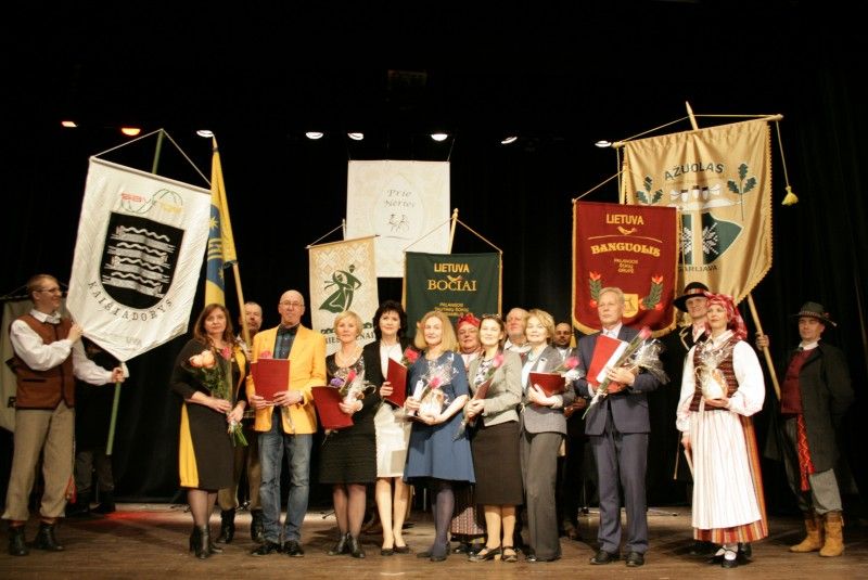 „Bočiai'“ ir „Banguolis“ dalyvavo tautinių šokių festivalyje „Prie Neries“