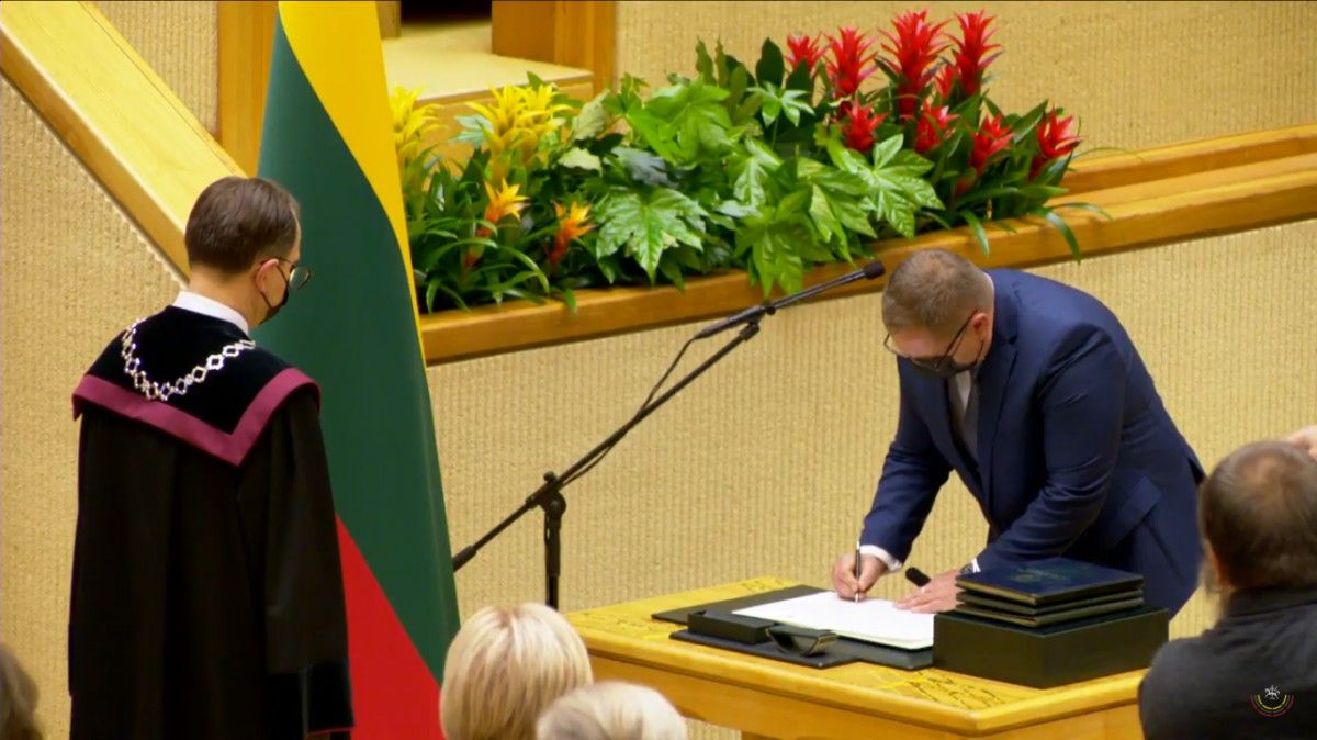 Seime prisiekia Mindaugas Skritulskas
