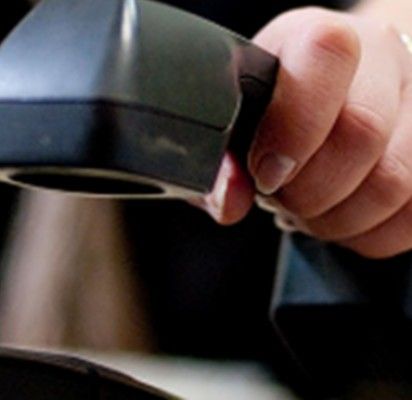 Telefoninių sukčių grobis – 9 tūkstančiai litų