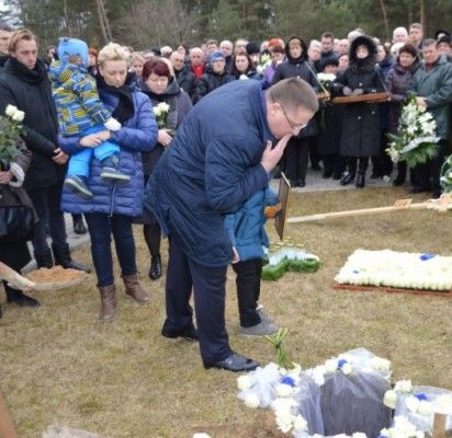 Parašyti apie kuklųjį Bronių Vaitkų nespėjome...