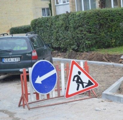 Pasibaigus vasarai Palangoje užburzgė technika – tvarkoma gyvenamoji aplinka