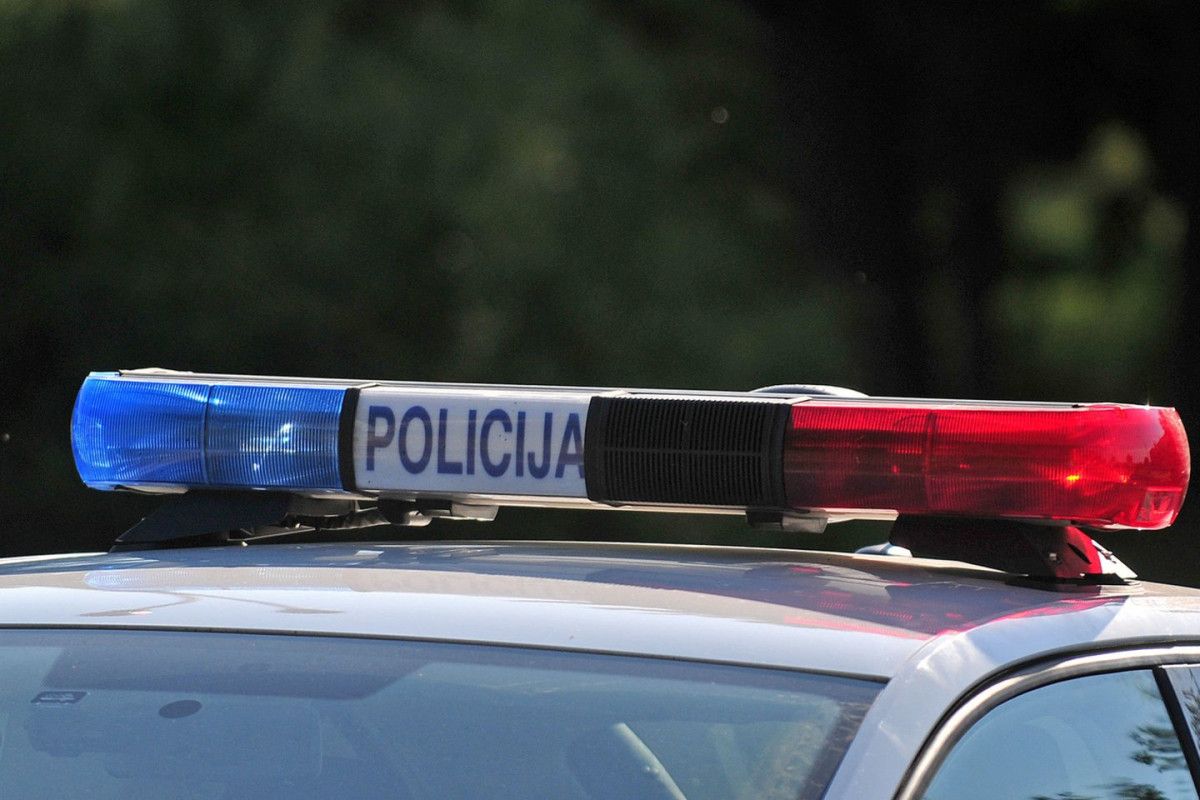 Prie mokyklos Palangoje pastebėtas iškrypėlis – budrūs praeiviai iškvietė policiją