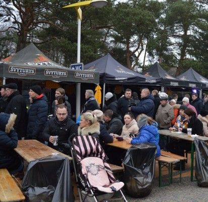 Palanga alsavo vidurvasario karščiu, bet „gražinami“ skaičiai kurorto nepuošia