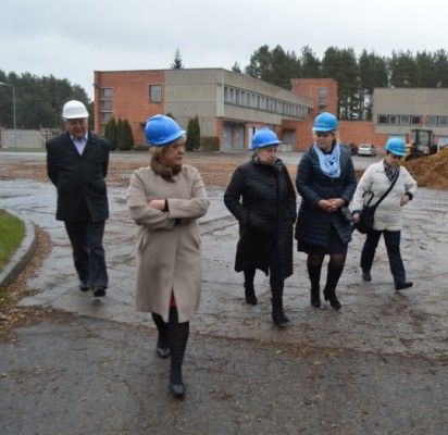 Palangos bendruomenės „Palangos santarvė“ nariai turėjo galimybę pasižvalgyti po UAB „Palangos šilumos tinklai“ teritoriją.