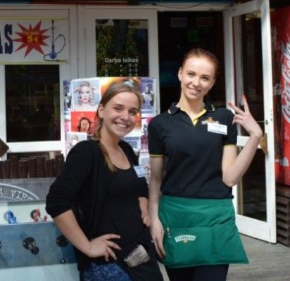 Kurorto darbdaviai kratosi nepilnamečių, bet darbštūs užsidirba ne tik ledams