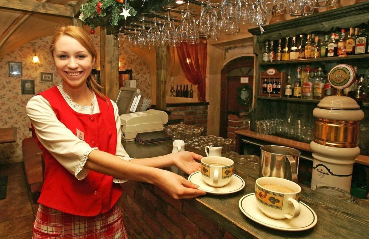 Net ir Kūčių vakarienės eina į restoranus – be gailesčio pinigus kloja ištisos šeimos
