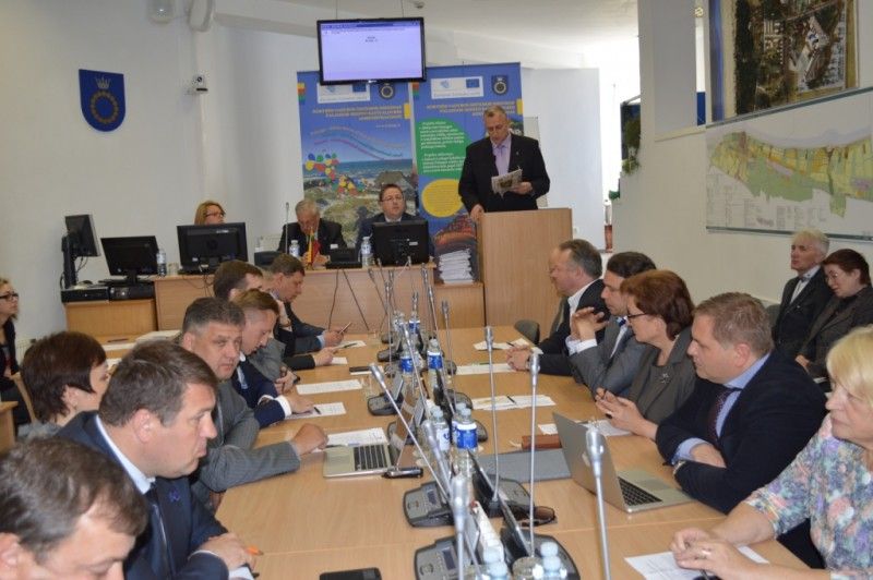 Įvykusiame Palangos miesto Tarybos posėdyje dalyvavo 20 Tarybos narių.