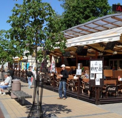 Palangoje vis dar yra nemažai kavinių, kurios muziką naudoja nesumokėdamos jos atlikėjams nė cento.