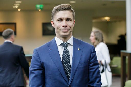 Šalies merai tikisi konkretaus Vyriausybės įsipareigojimo sprendžiant savivaldybių biudžetų deficito klausimą