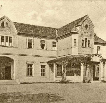 Kurhauzas. 1926 m. Fotografas Vladimiras Nikonovas. Iš „Lietuva senose fotografijose“.