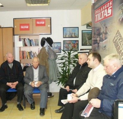 Antradienio rytą į "Palangos tilto" redakciją prie puodelio kavos susirinkę mūsų skaitytojai turėjo progą pabendrauti su Tarybos nariu D. Palucku.