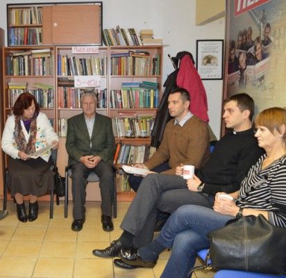 Į „Palangos tilto“ skaitytojų klausimus atsakė ir planais dalijosi Palangos Švč. Mergelės Marijos Ėmimo į dangų parapijos klebonas M. Venskus.
