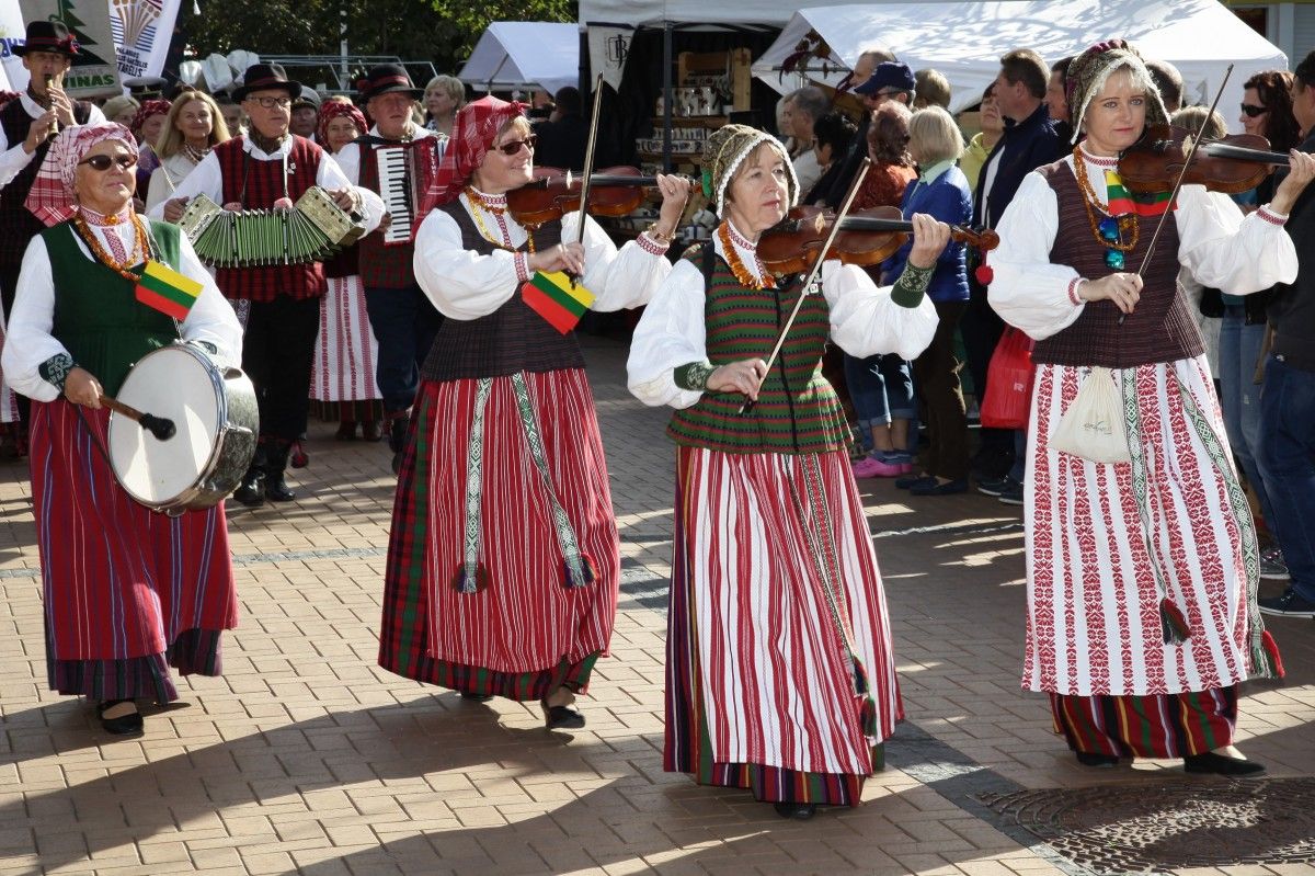 Tarptautinis folkloro festivalis „Palangos miestely“ savaitgalį nuspalvins liaudiškomis melodijomis