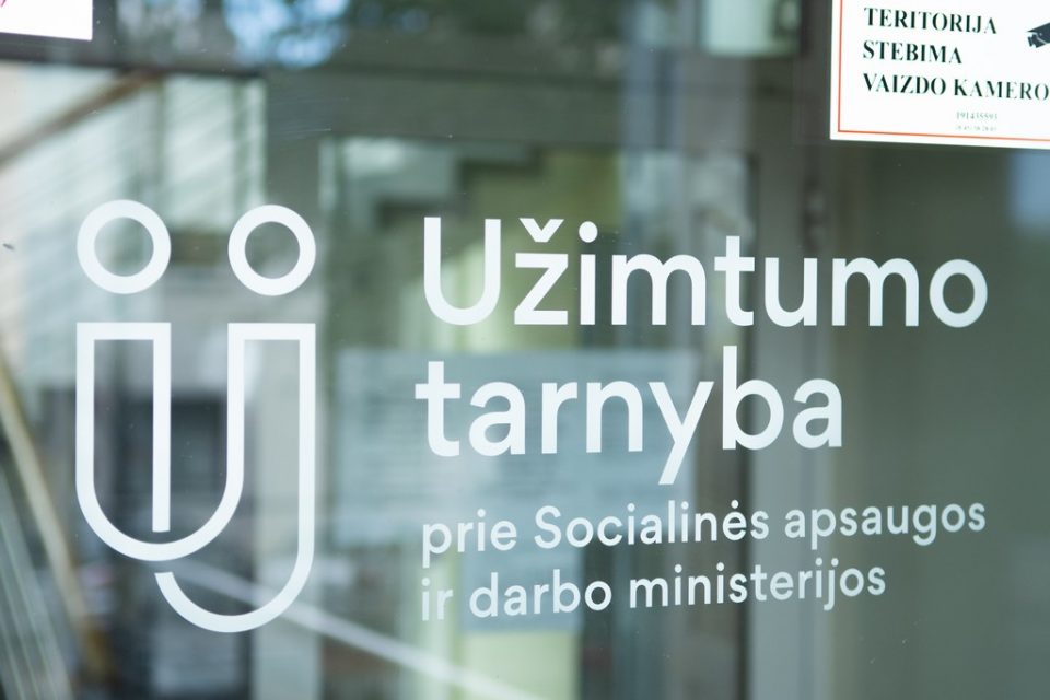 Užimtumo tarnyba kviečia bedarbius ir užimtus (dirbančius) asmenis dalyvauti aukštą pridėtinę vertę kuriančių kvalifikacijų ir kompetencijų įgijimo priemonėje