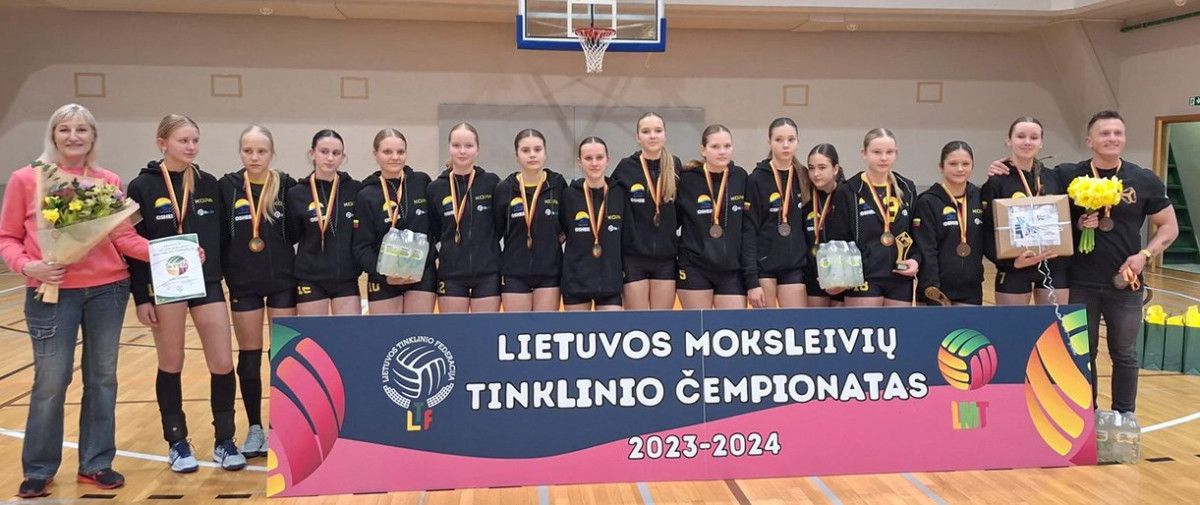 Palangos jaunučių komanda iškovojo LT U15 salės tinklinio čempionato bronzą