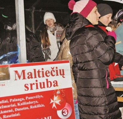 Pradėjęs veiklą sriubos dalinimu Maltos ordinas sieks rūpintis vargstančiais palangiškiais