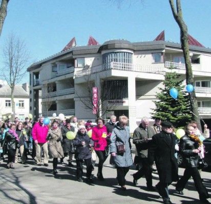 Visada jauna Senoji gimnazija atšventė 90 metų jubiliejų