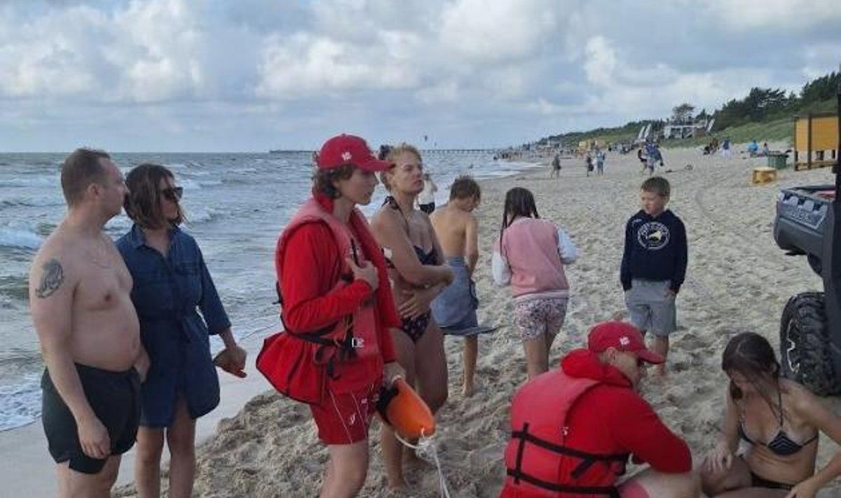 Merginai prireikė pagalbos. FOTO: FACEBOOK