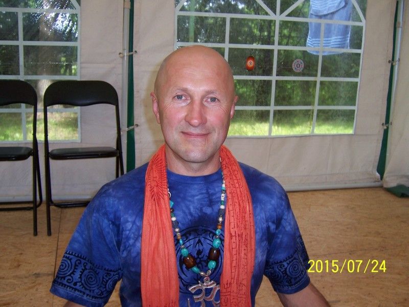 Jogos mokytojas Arūnas Dobilaitis (Jogananda)