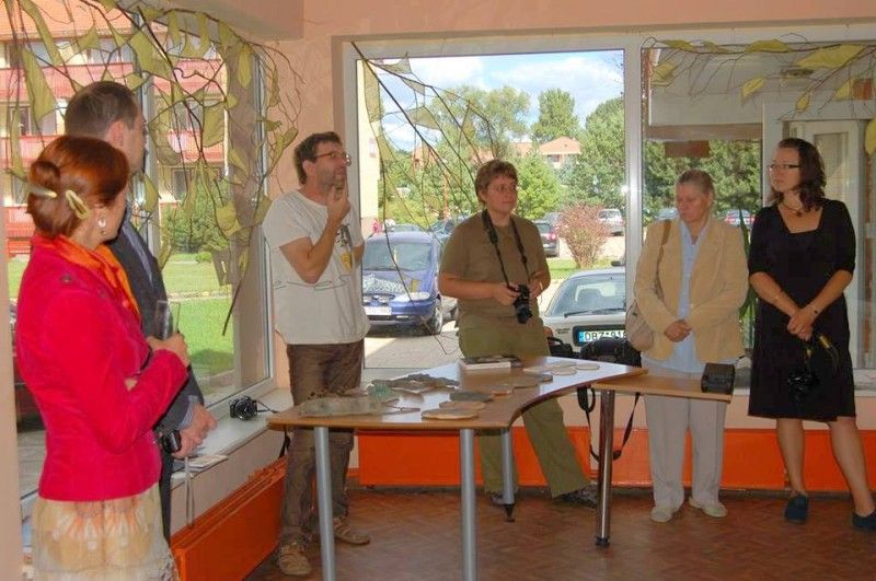 Simpoziumo dalyviai D.Čistovaitė, jos vyras Vasilijus, A.Makštutis, V.Gaudiešiūtė, S.Želntės mama ir D.Kviekštaitė