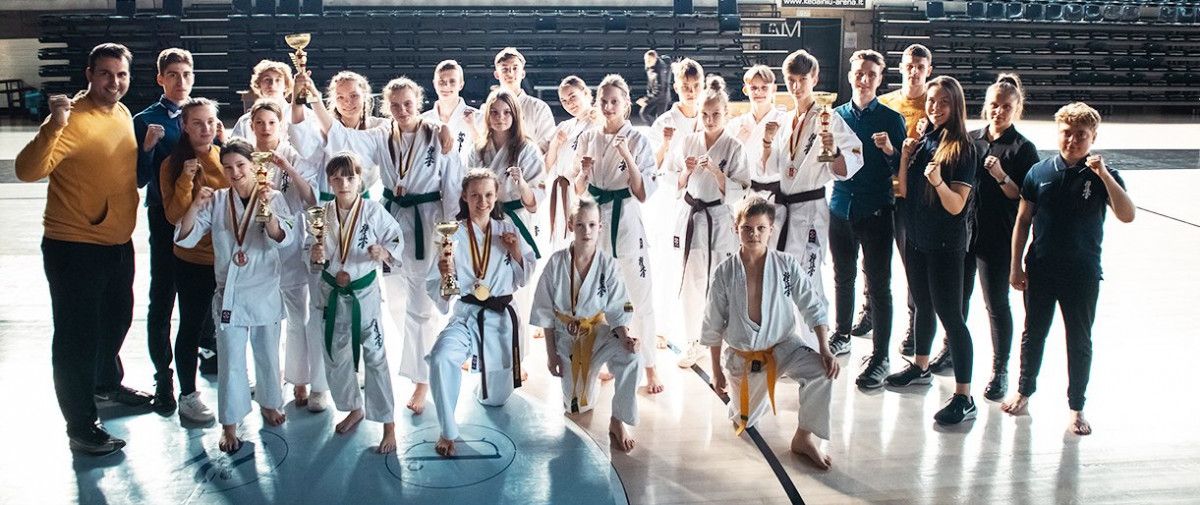 Palangos „Shodan“ sportininkai Lietuvos Kyokushin Karate Kata čempionate