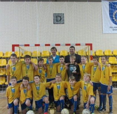 Palangos sporto centro 2002/2003 metais gimusių berniukų futbolo komanda. Palangos SC nuotr.