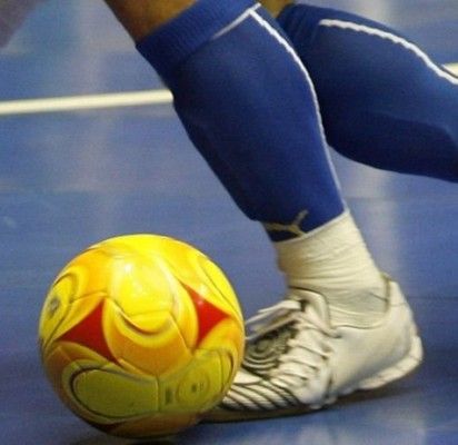 Salės futbolo turnyras įžengė į finalinį etapą