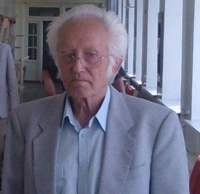 Miesto garbės pilietis J. Brindza.