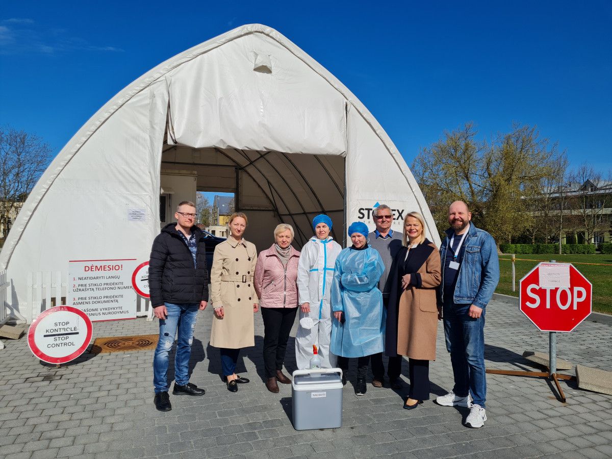 Istorinė diena Palangoje – panaikintas mobilus COVID-19 testavimo punktas