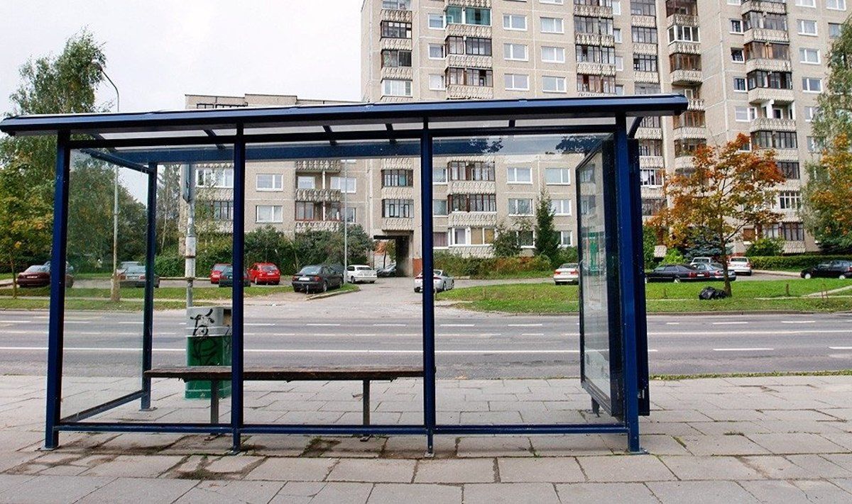 Autobusų stotelė "Gelvonėlis". FOTO: DELFI / AUGUSTAS DIDŽGALVIS
