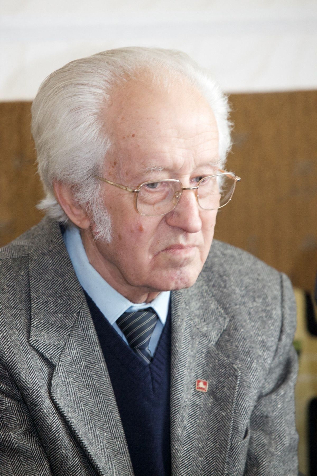 IN MEMORIAM: mirė Palangos lietuvių kalbos mokytojas - legenda, Palangos miesto garbės pilietis Jonas Brindza
