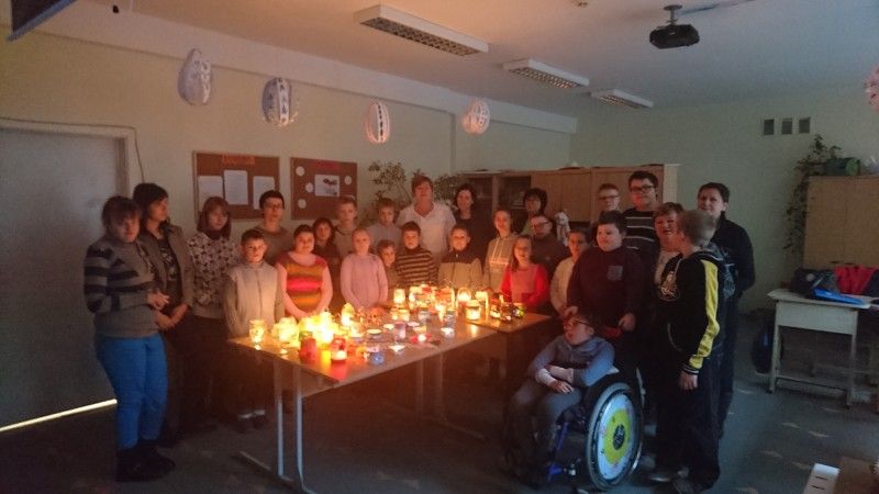 Kalėdinių žibintų šviesa Vlado Jurgučio mokykloje