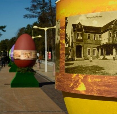 Velykos Palangoje: šimtamečio kurorto atmintis, margučių ridenimo čempionatas ir šokių pamokos