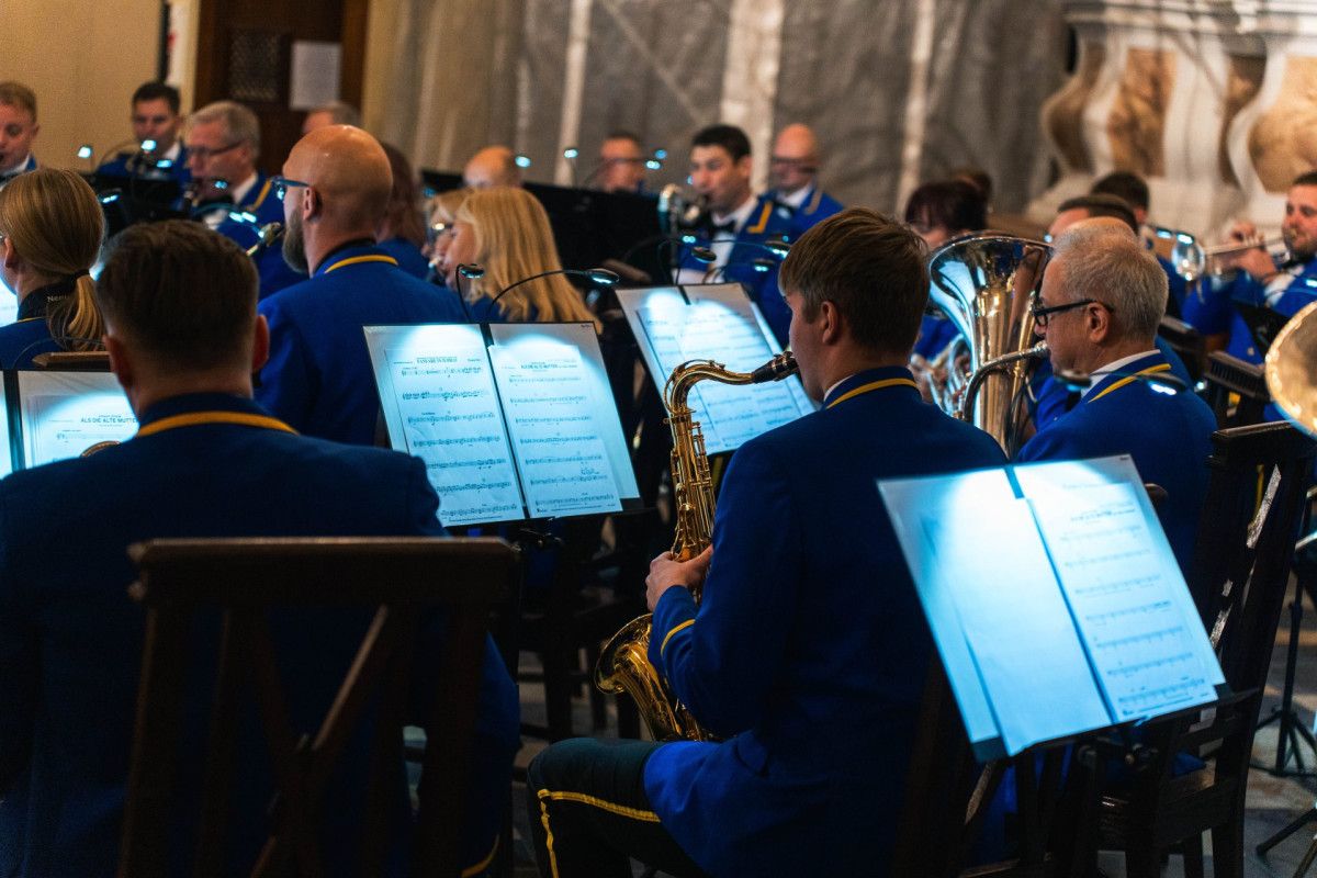 Palangos orkestras kviečia į „Kalėdinės muzikos valandą“ Palangoje