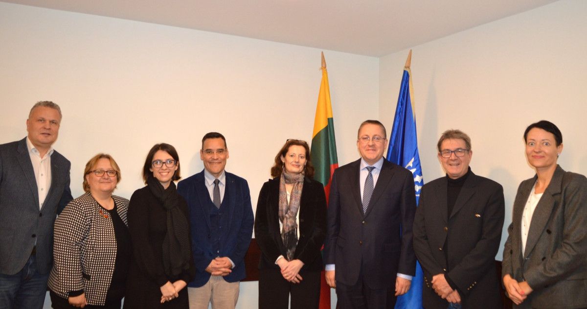 Palangos savivaldybėje lankėsi Prancūzijos ambasadorė Alix Everad, garbės konsulas Klaipėdoje Olivier Criou bei Prancūzų kalbos instituto direktorius Pascal Sliwanski