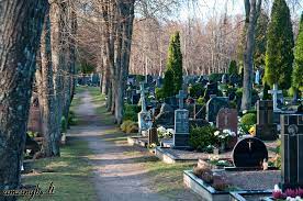 Palangos kapinėse atsiras 627 papildomos kapavietės