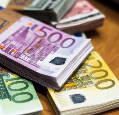 Beviltiškomis pripažintos skolos „nusinešė“ 22 su puse tūkstančio eurų