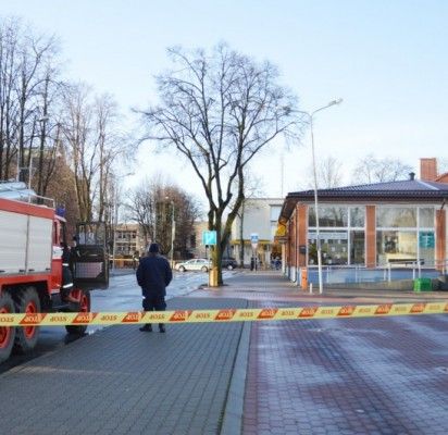Dėl melagingo pranešimo apie tariamą užminavimą apie porą valandų Palangos autobusų stoties darbas buvo sutrikdytas.