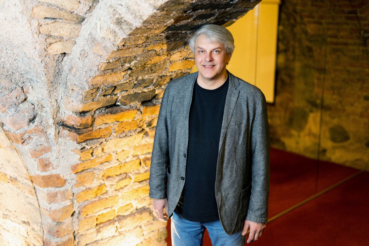 Prof. R. Laužikas – apie trumpiausią metų naktį: išliko laužai, nyksta burtininkavimo tradicijos