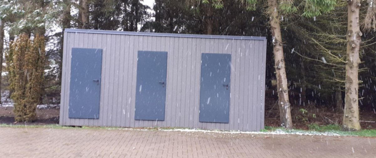 Palangoje neteisėtų sandėliukų savininkams – baudos