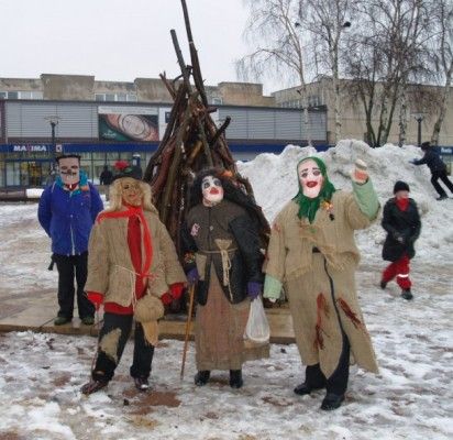 Palangiškiai varė žiemą, degino Morę