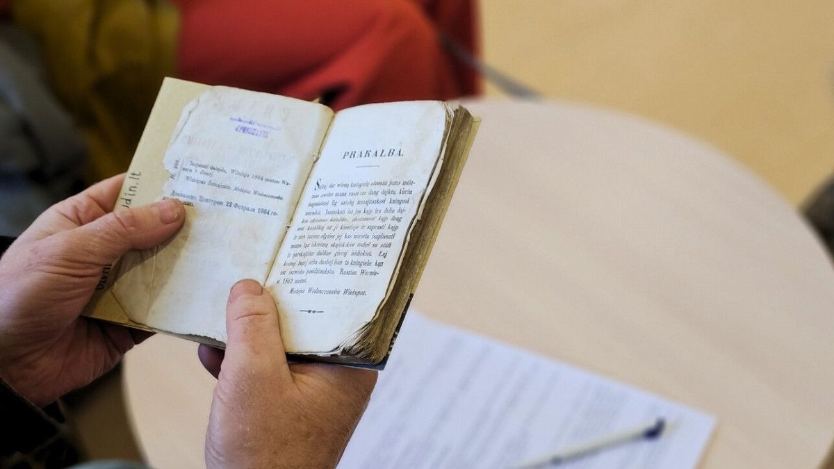 Motiejaus Valančiaus veikalas „Prade ir iszsiplietimas kataliku tikieima“ (1864)“ Kretingos rajono savivaldybės M. Valančiaus viešojoje bibliotekoje | Kretingos rajono savivaldybės M. Valančiaus viešosios bibliotekos nuotr.